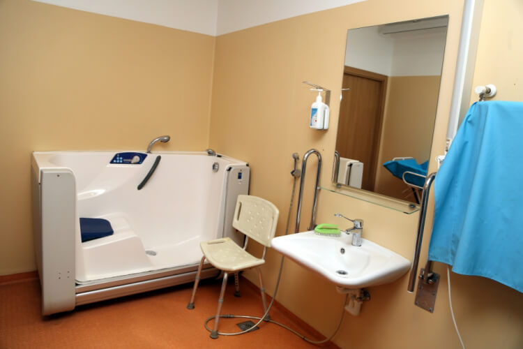 NRC Vaivari saņem starptautisku rehabilitācijas programmas akreditāciju